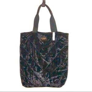 Victoria’s Secret large velvet tote bag black new